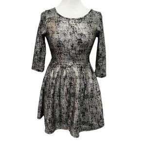 ONE HEART Clothing V-Back Fit & Flare Skater Style Silver Metallic Mini Dress